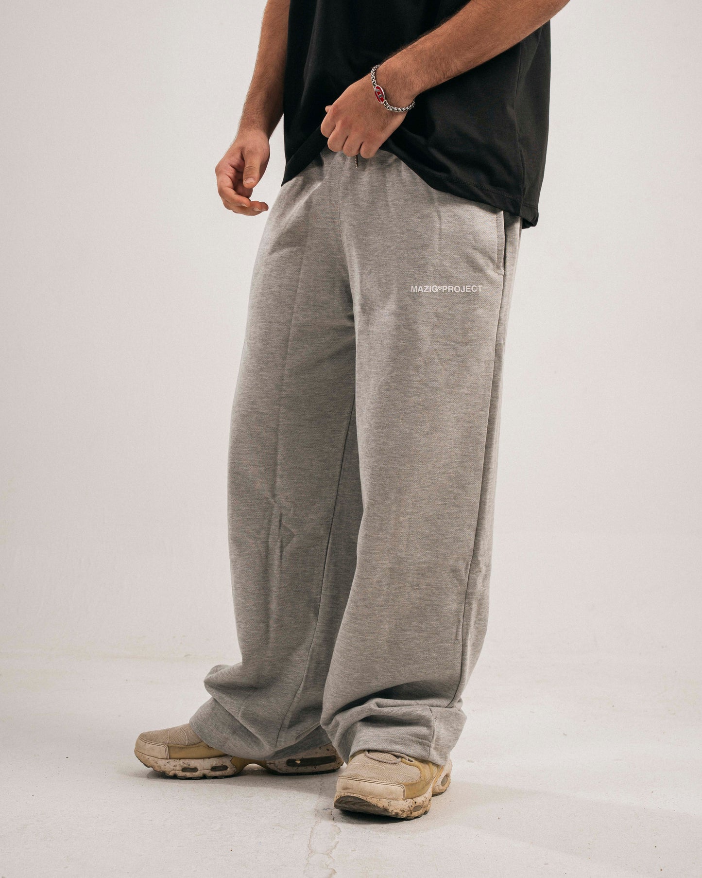Dark grey mazig pants