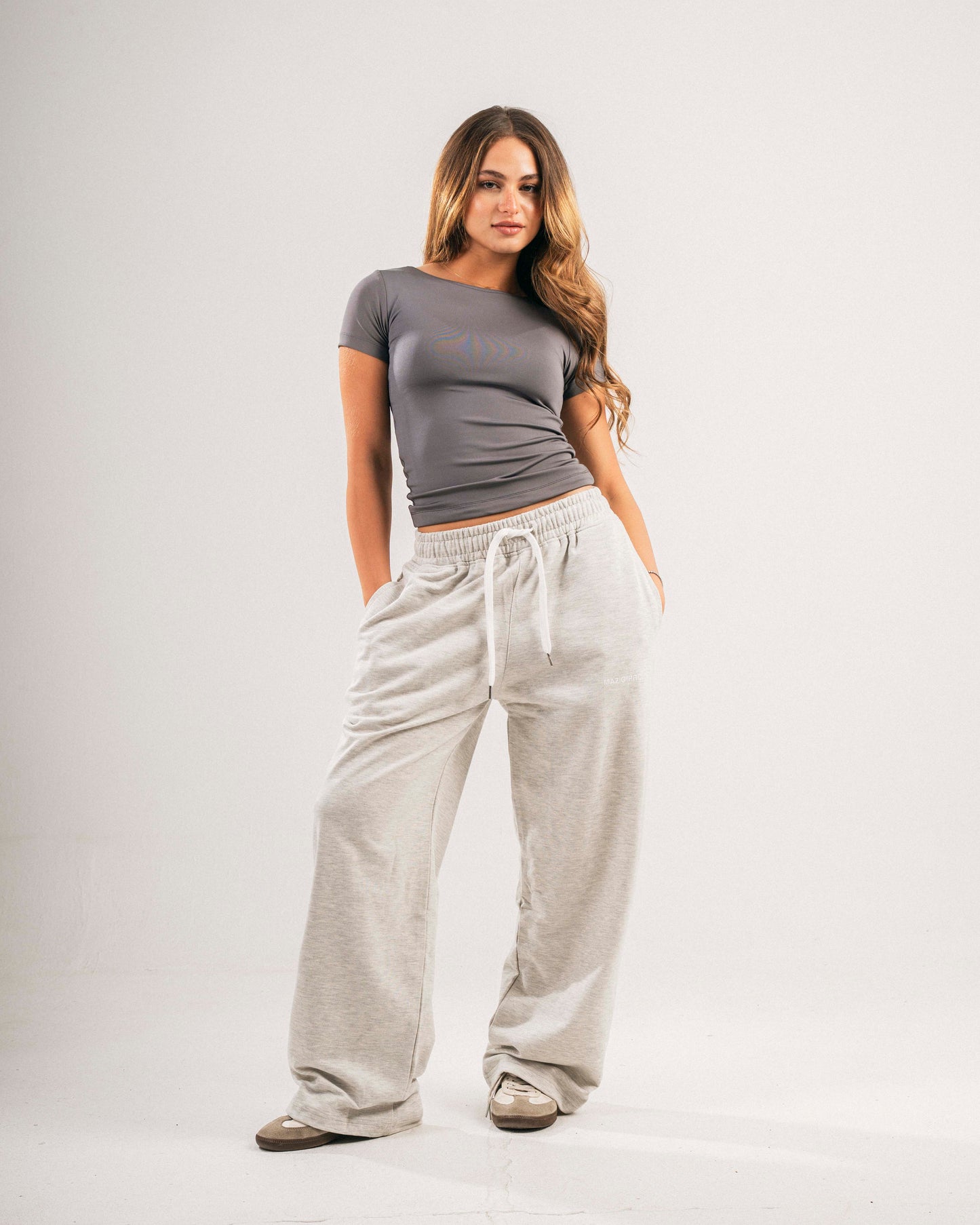 Light grey mazig pants