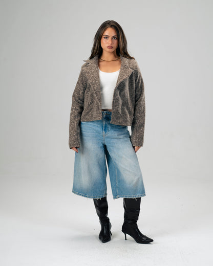Taupe